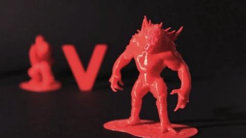 Evolve es un juego que te permite imprimir a sus personajes en plástico, con una impresora 3D, gratis. Evolve es un juego que te permite imprimir a sus personajes en plástico, con una impresora 3D, gratis.