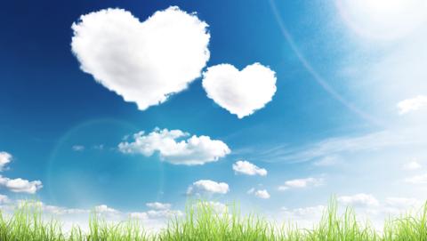 Amo la Nube. Espacio para todas mis cosas inútiles, sin límite. Amo la Nube. Espacio para todas mis cosas inútiles, sin límite.