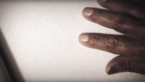 Primer post en braille de Facebook para evitar la exclusión Primer post en braille de Facebook para evitar la exclusión
