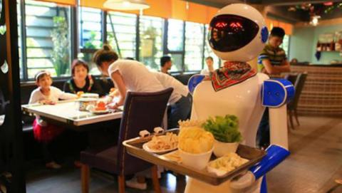 Los robots aún no son capaces de sustituir a las personas Los robots aún no son capaces de sustituir a las personas