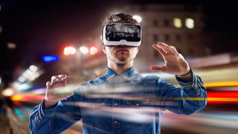 Realidad virtual, aumentada y mixta, ¿conoces las diferencias? Realidad virtual, aumentada y mixta, ¿conoces las diferencias?