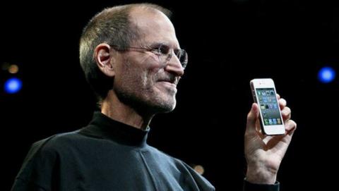 Un hombre asegura que inventó el iPhone en 1992 Un hombre asegura que inventó el iPhone en 1992