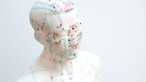 Robot acupuntura menos dolor y más rápido Robot acupuntura menos dolor y más rápido