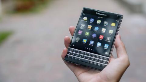 WhatsApp dejará de aceptar nuevos usuarios en BlackBerry. WhatsApp dejará de aceptar nuevos usuarios en BlackBerry.