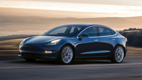 Tesla Model 3 Long Range Tesla Model 3 Long Range