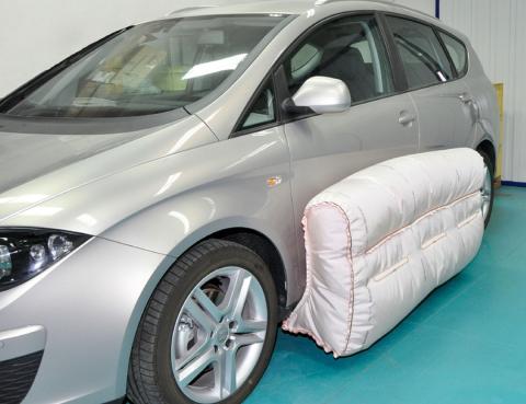 Prueba un airbag lateral exterior para el coche Airbag exterior