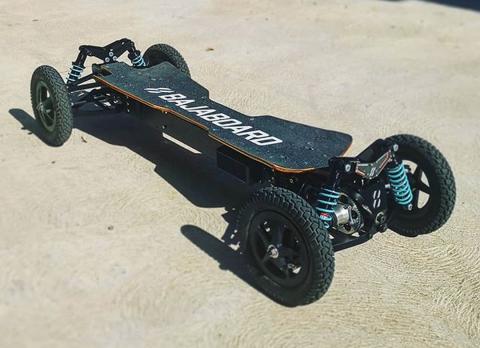 Bajaboard Pantera, el patinete eléctrico todoterreno que corre a 72 Km por hora Bajaboard Pantera
