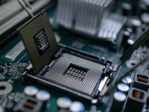 Intel Core i7-9700KF Intel Core i7-9700KF