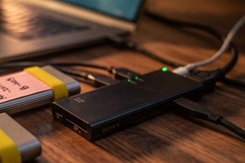 Sony presenta el hub USB Tipo C más rápido del mundo, transmite datos a 1000 MB/sg Hub USB Tipo C
