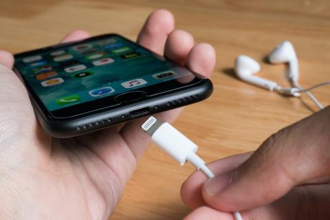 iPhone conector Lightning iPhone conector Lightning