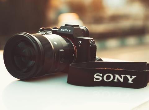 Sony Alpha A7 Sony Alpha A7
