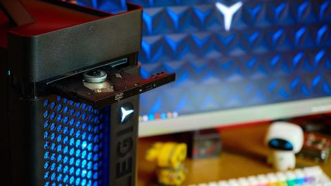 Lenovo Legion T730 Review