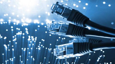 Una nueva Ley de Telecomunicaciones fija 2023 como fecha límite para la banda ancha de 100Mbps accesible para todos